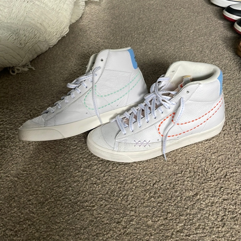 Women’s size 9.5 Nike blazers.